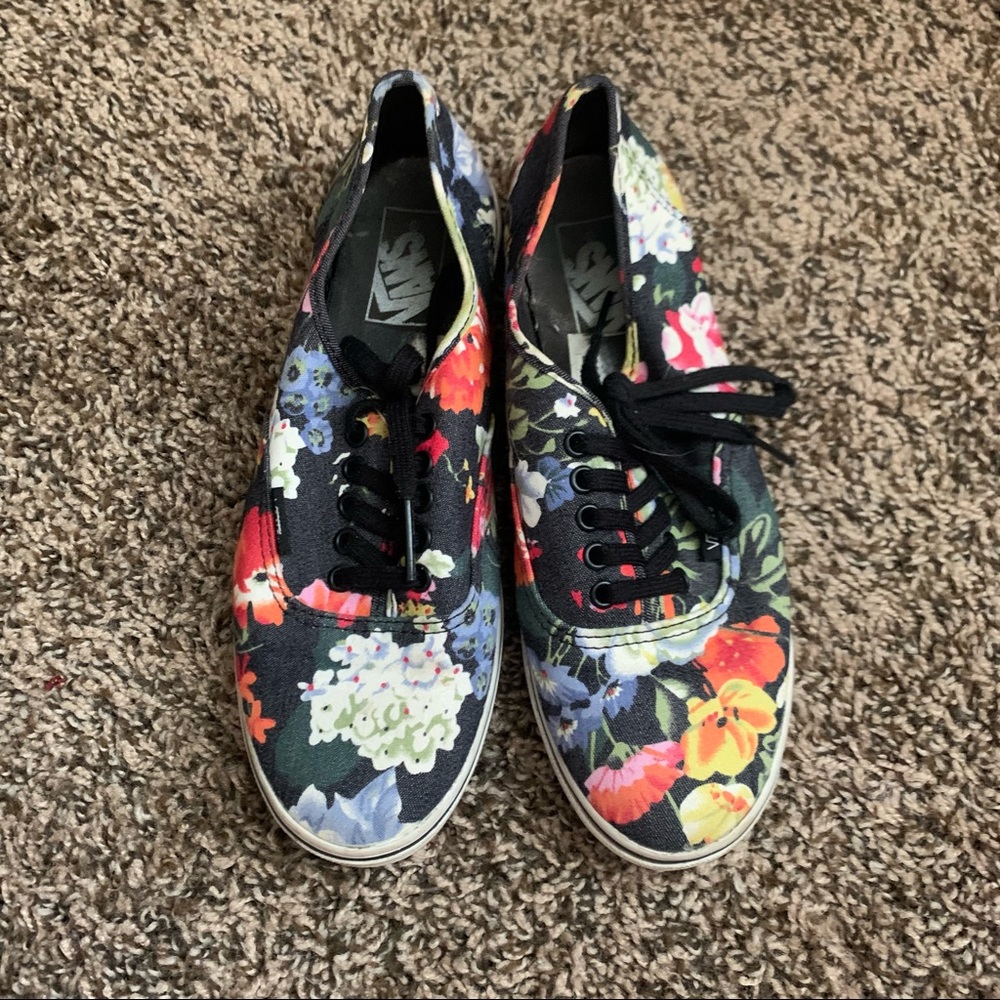 Unisex Floral Van Sneakers